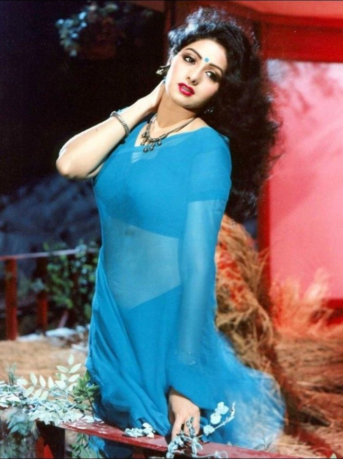 Sri Devi blue saree Mr. India