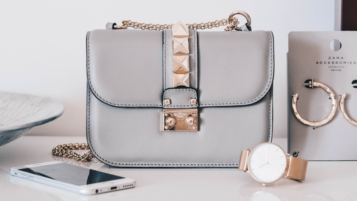 Seven Must Have Accessories for Your Handbag - Purse Bling