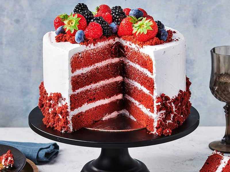 Celebrate Baking Every Day with Online Cake Classes!